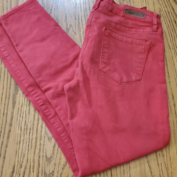 Articles Of Society Denim - Articles of Society size 27 red skinny jeans with stretch.